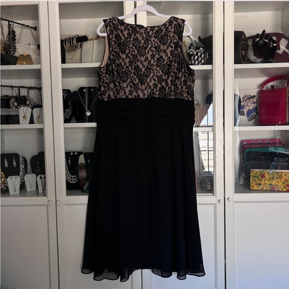 BLACK LACE BABYDOLL DRESS - Picture 3 of 5